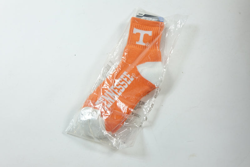 NCAA Tennessee Volunteers Men's Team Quarter Socks, Large