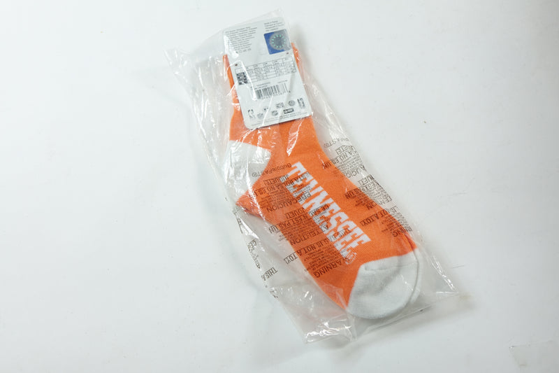 NCAA Tennessee Volunteers Men's Team Quarter Socks, Large