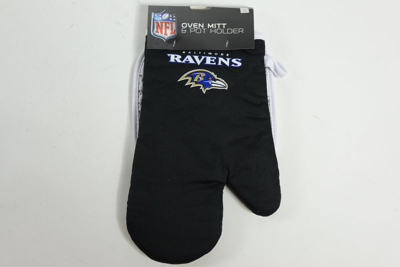 NFL Baltimore Ravens Sports Team Logo Oven Mitt and Pot Holder