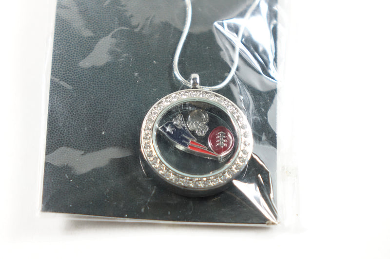 NFL Womens New England Patriots Locket Necklace 18 inch Team Color