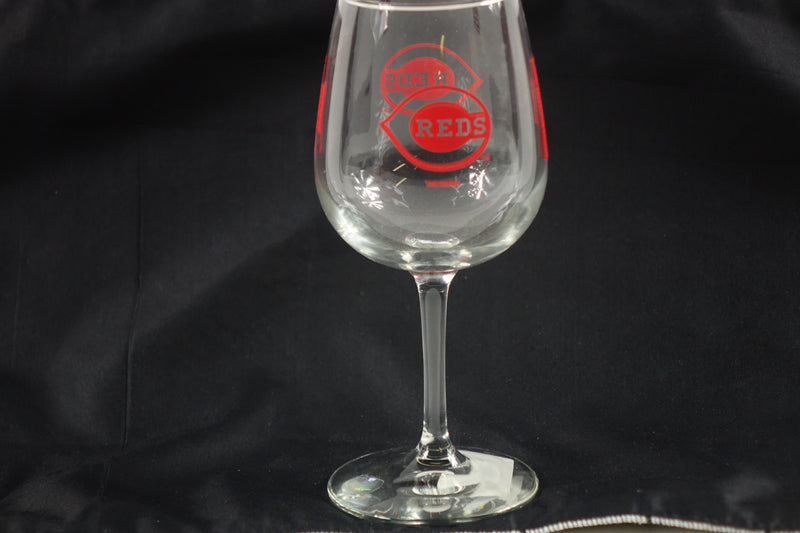 Logo Brand MLB Cincinnati 12oz Gameday Stemmed Wine Glass