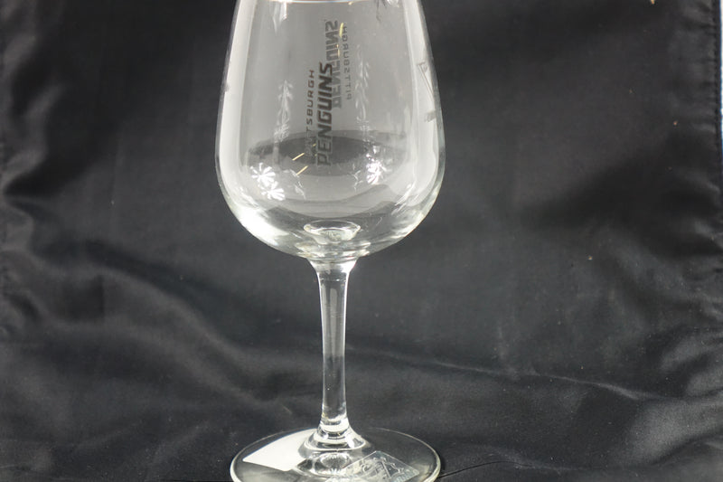 Logo Brands NHL Pittsburg Penguins 12oz Stemmed Wine Glass