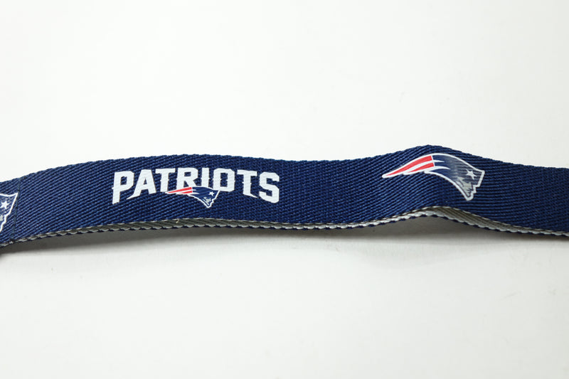 NFL New England Patriots Two-Tone Lanyard, Navy/Silver, One Size