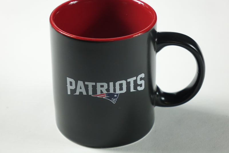 Logo Brands NFL New England Patriots 14oz Matte Mug