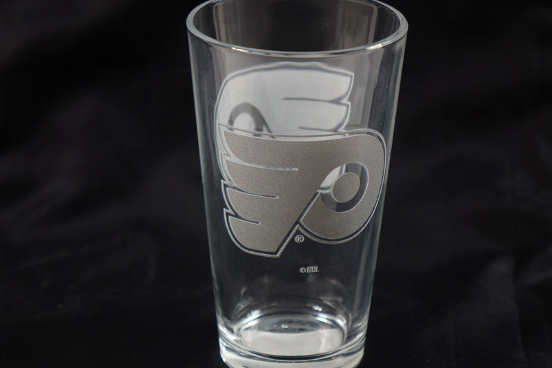 Logo Brands NHL Philadelphia Flyers 16oz. Satin Etch Pint Glass