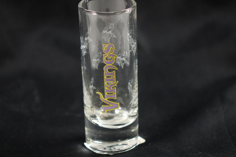 Logo Brand NFL Minnesota Vikings 2.5oz Satin Etch Shooter Glass