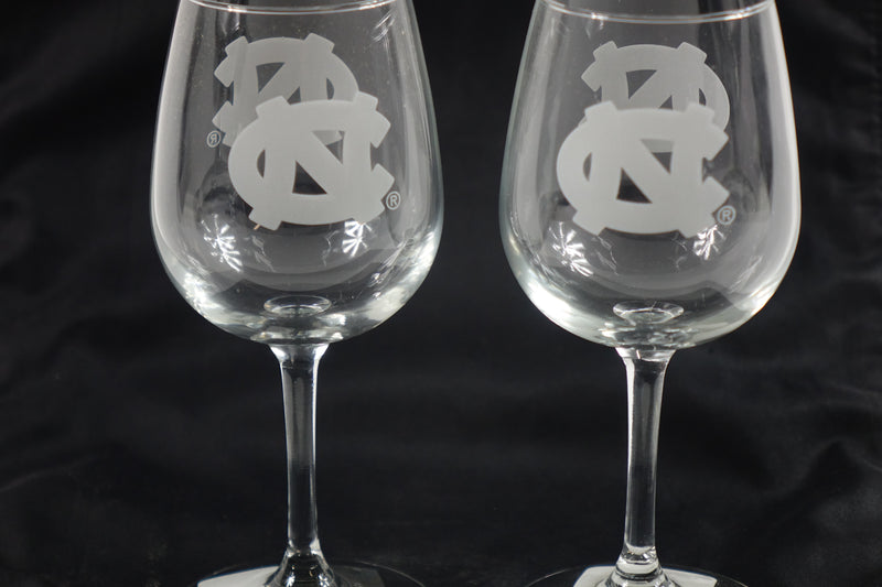 Logo Brand NCAA North Carolina Tar Heels 12oz Frost Stemmed Wine (2) Glasses