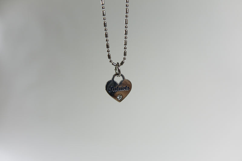 NFL New England Patriots Mini Heart 18'' Necklace